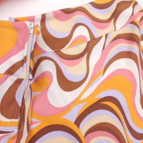 New ALTAR'D STATE Retro Cream Brown Mauve Swirl Skirt Sz m - Picture 9 of 11